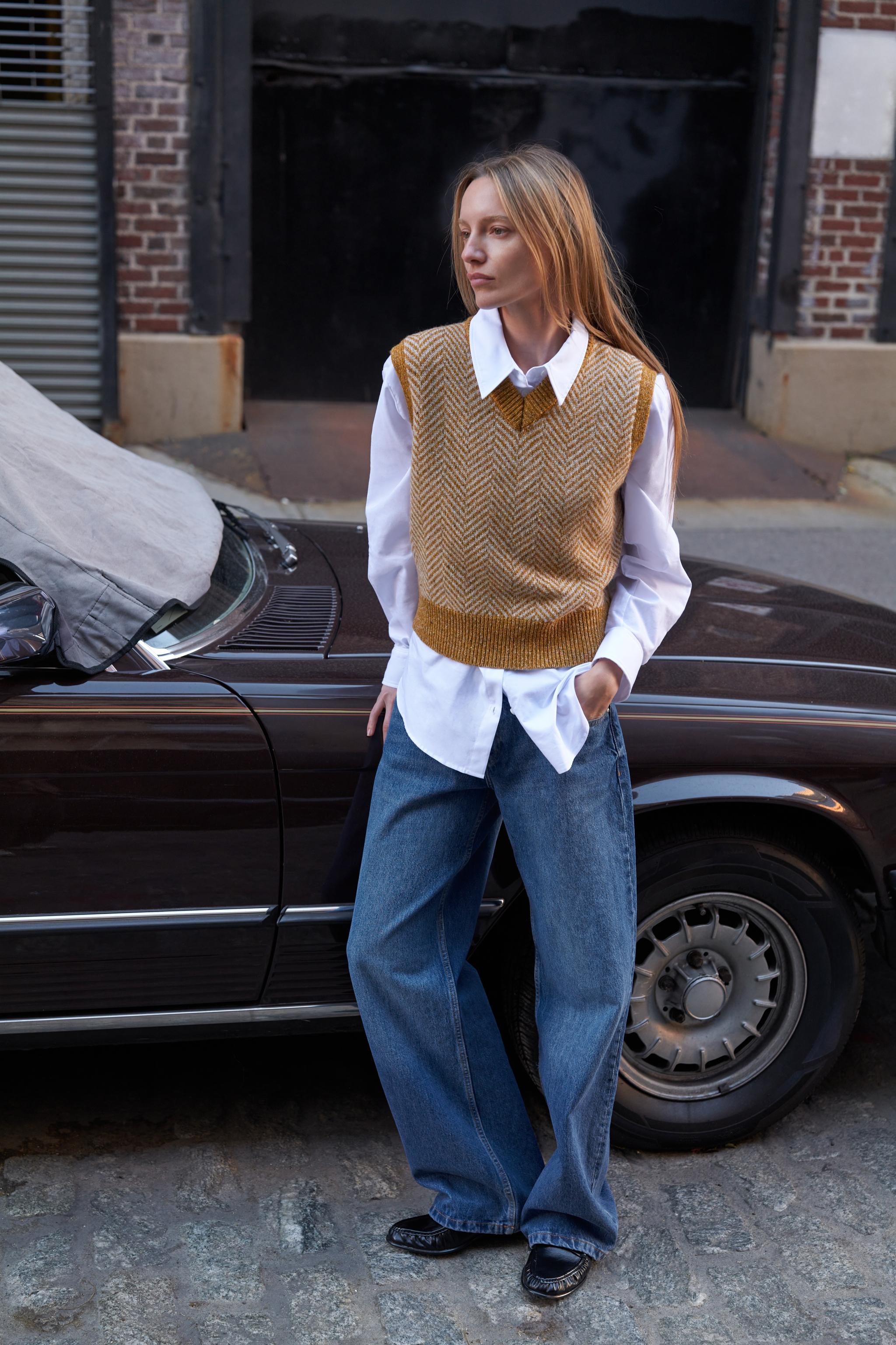 HERRINGBONE WOOL VEST